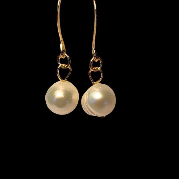 Handmade Pearl Earrings - Picture 4 of 14
